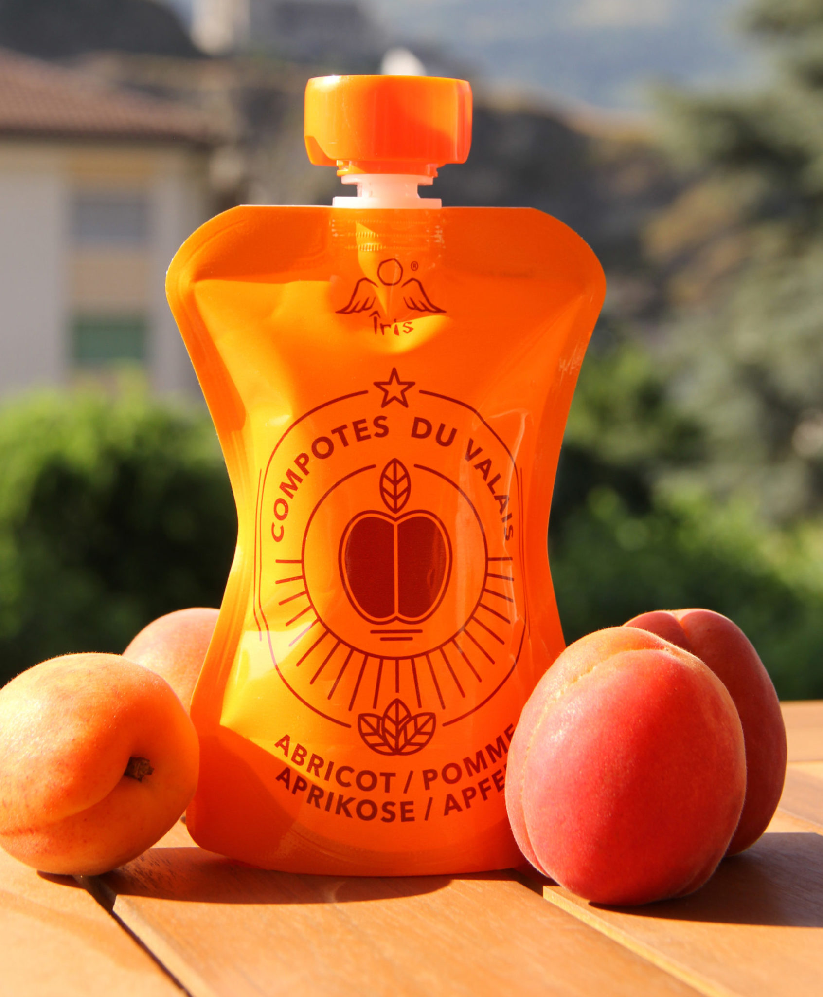 Compote d'abricots et abricots